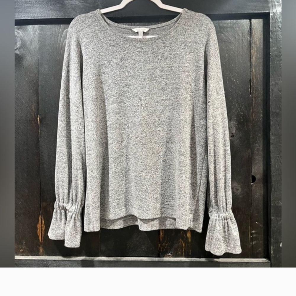 Lucky Brand Gray Ruffle Sleeve Sweatshirt